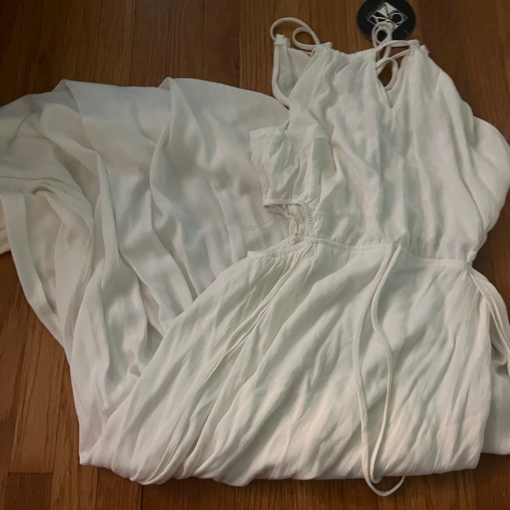 White maxi high-neck tie-back dress